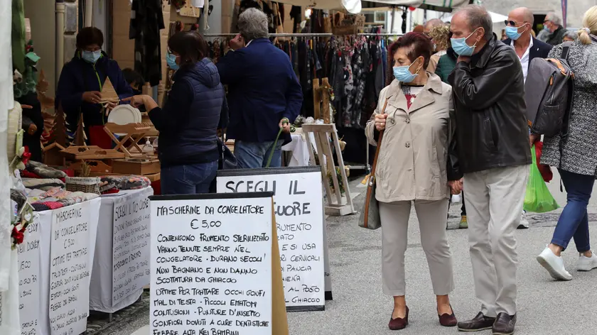 prandi agenzia foto film treviso mercatino borgo cavour