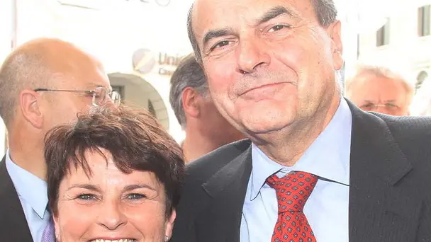 Passerini Treviso On. Bersani segretario del pd con candidato Casellato piazza signori agenzia fotografica foto film