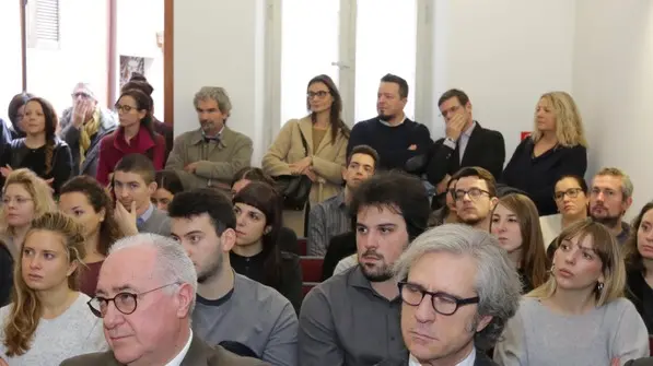 zago agenzia fotofilm treviso presentazione corso master univerista cà foscari