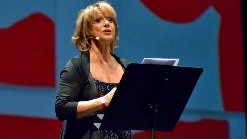 03/10/2013 Bari, spettacolo teatrale Ferite a Morte, recital contro il fenomeno del femminicidio. Nella foto Lella Costa