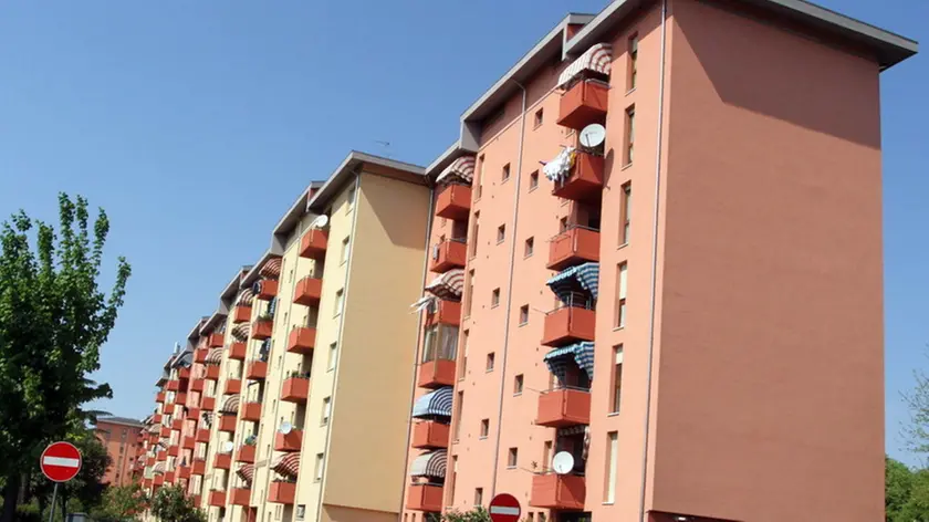 PASSERINI TREVISO IL BISCIONE E QUARTIERE SAN PAOLO AGENZIA FOTOGRAFICA FOTOFILM