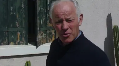 Don Eraldo Modolo. A destra dall’alto gli arrestati Del Giudice e Digiaro