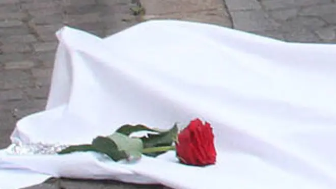 Marson Treviso suicidio piazza pio X