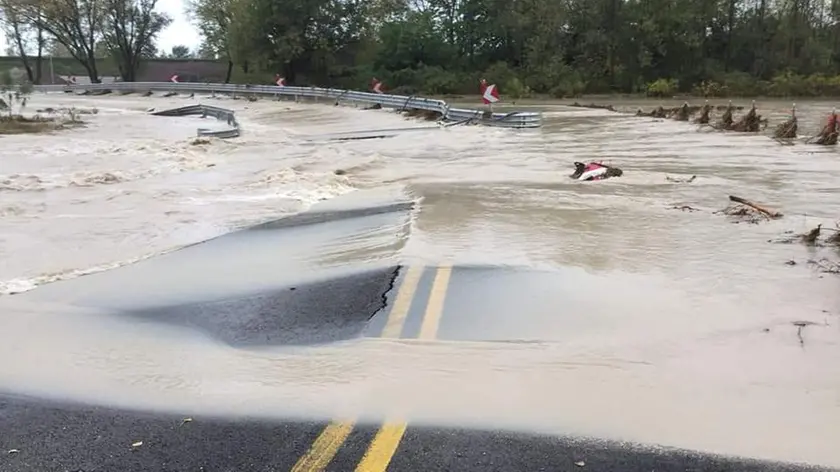 Il bypass distrutto a Ponte della Priula