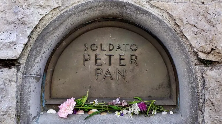 La tomba del soldato Peter Pan al Sacrario di Cima Grappa