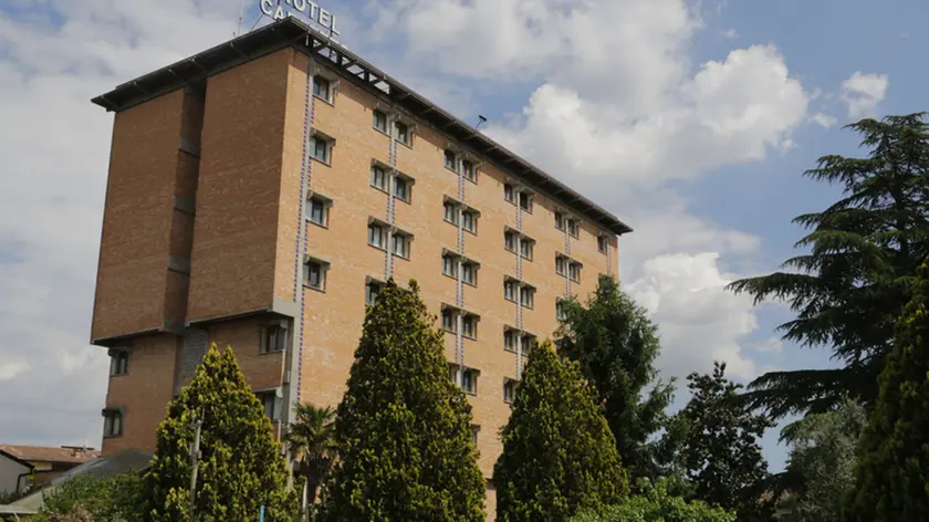 agostini agenzia foto film treviso hotel carletto via selvana