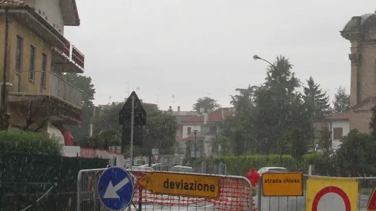 Allegranzi Villorba lavori piazza fontane