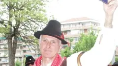 FOLCLORE Un figurante