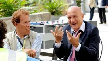 FELETTO Claudio Bisio in una scena del film di Miniero