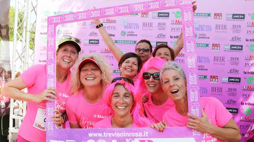 AGOSTINI AG.FOTOFILM TREVISO LA CORSA IN ROSA