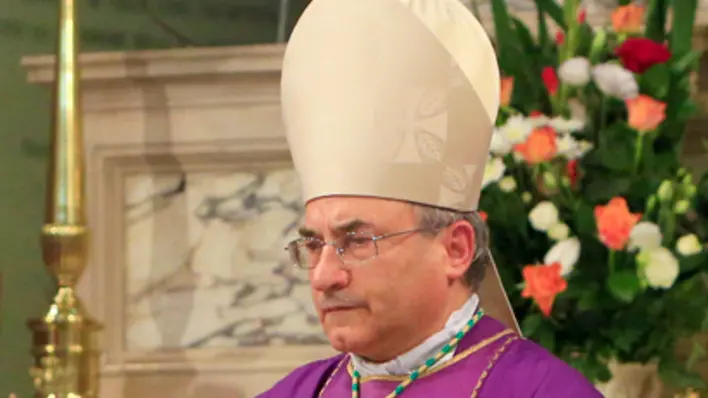 Guerretta Pieve Di Soligo cerimonia funebre celebrata dal vescovo Corrado Pizziolo