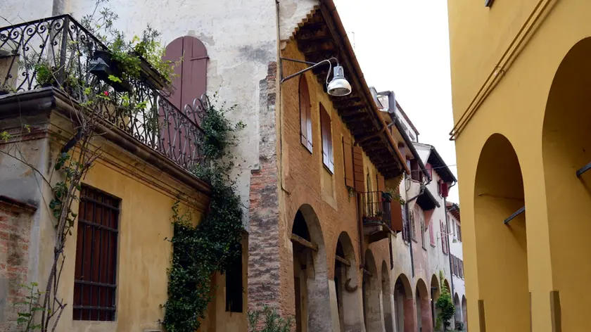 Vicolo Dotti, uno degli scorci più suggestivi del centro di Treviso