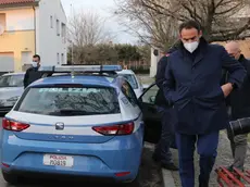 Il sindaco Mario Conte sul luogo della sparatoria