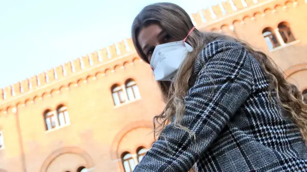 ZAGO AG.FOTOFILM TREVISO MASCHERINE ANTI SMOG IN CITTA'