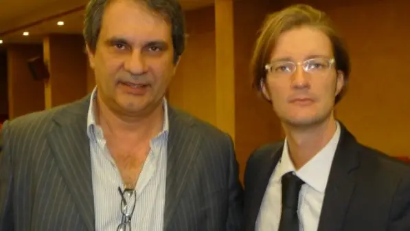 Benetazzo con il leader Forza Nuova Roberto Fiore (a destra)