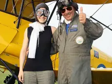 Samantha Cristoforetti e il biplano