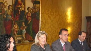 Sotto la lettura dei nomi dei vincitori