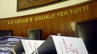 Un'aula di tribunale