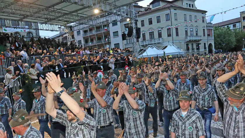 MARSON AG.FOTOFILM TREVISO ADUNATA ALPINI, I GRUPPI VENETI E IL PASSAGGIO DI CONSEGNA CON TRENTO