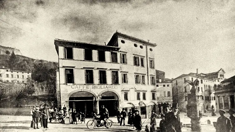 Poloni Asolo foto storiche Caffè Centrale