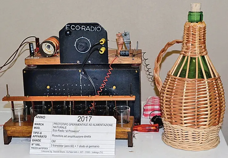 La curiosa ecoradio inventata da Silvano Gazzola: è alimentata a Prosecco