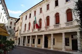 Il municipio di Asolo
