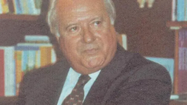 Lo scrittore Mario Bernardi