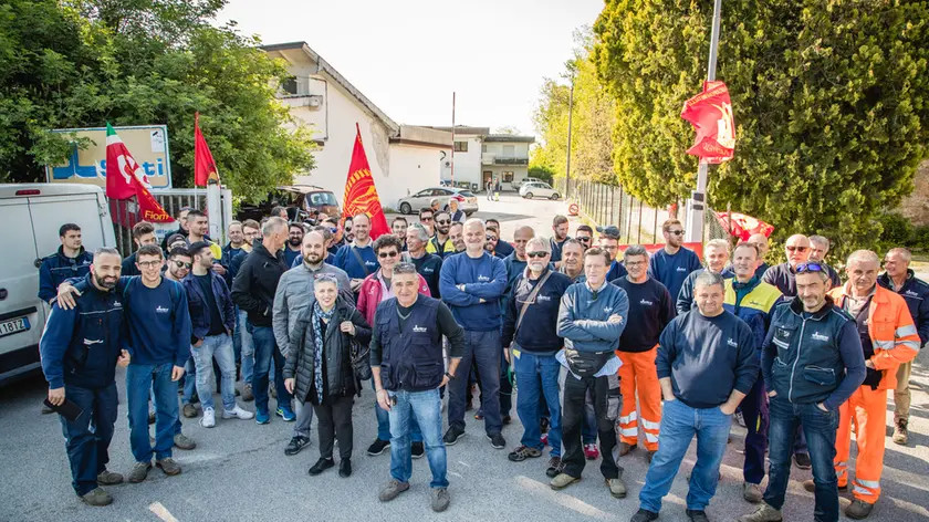 Lavoratori della Sirti in sciopero a Mareno