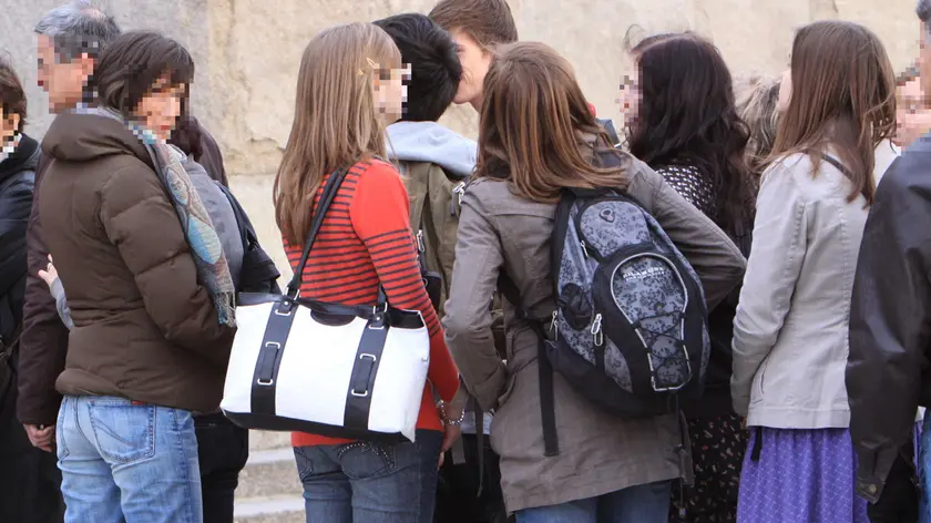 Un gruppo di studenti in gita: per i ragazzi di Treviso i viaggi di istruzione sono a forte rischio a causa dell’allarme terrorismo
