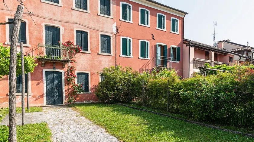 DeMarchi Pieve Di Soligo casa natale del poeta Andrea Zanzotto