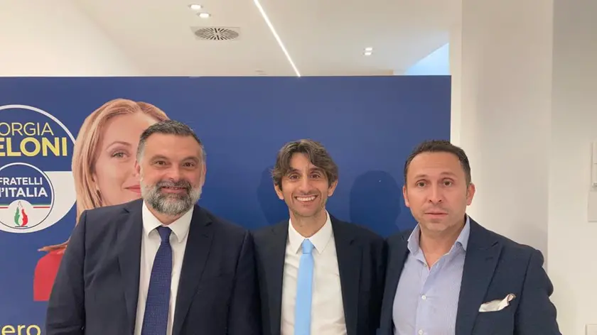 Il senatore Luca De Carlo, Giovanni Donzelli e il coordinatore provinciale Giuseppe Montuori