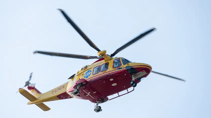 Immediato l'intervento dell'elisoccorso, che ha prestato soccorso alla vittima del malore durante la partita di Soft air