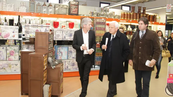 Visita dell'On. Cimmino presso la SME di Marghera nella foto l'Onorevole con il direttore della SME Girolamo Carrer