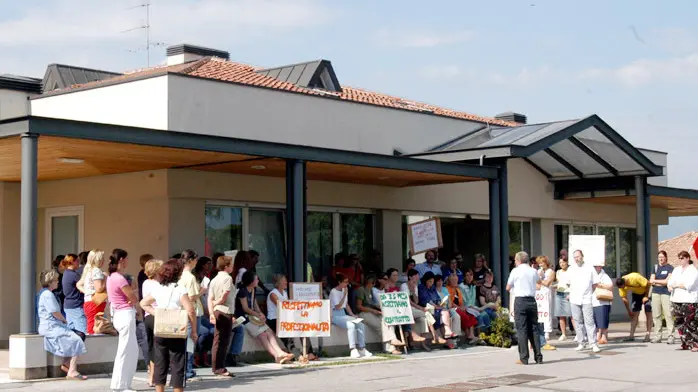 CONEGLIANO..SCIOPERO NOSTRA FAMIGLIA