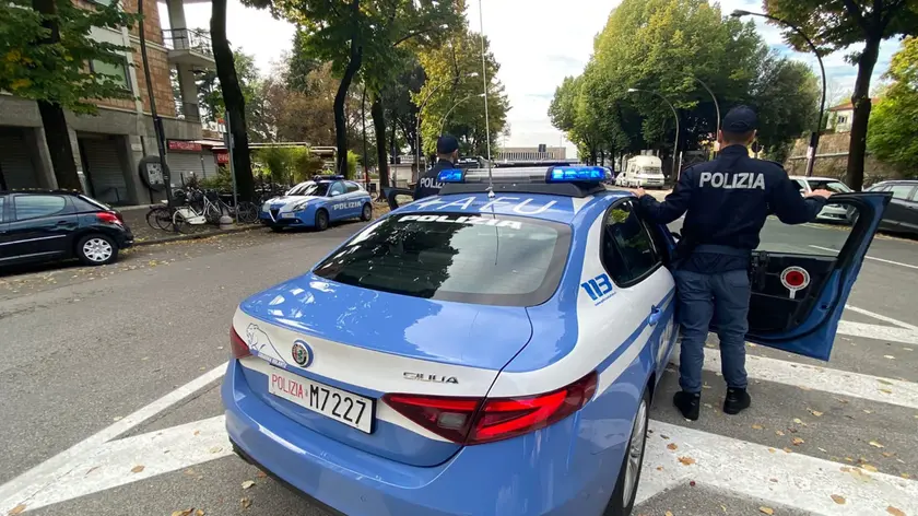 Una pattuglia della Questura