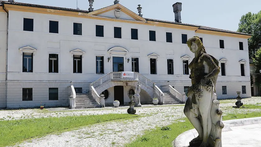 DE WOLANSKI . AG.FOTOFILM . TREVISO . -FAI-VILLA MARGHERITA