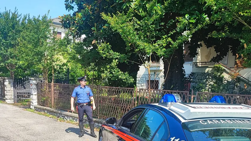 L'intervento dei carabinieri al casolare in via Mille a Mogliano Veneto