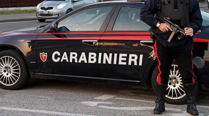 L'intervento dei carabinieri