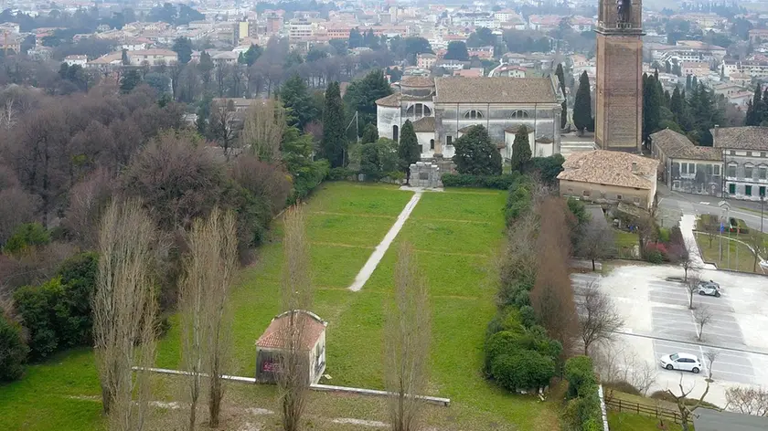 L'area del vecchio cimitero di Santa Maria in Colle