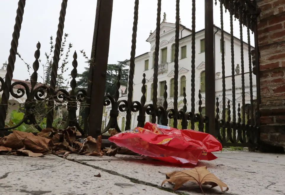 DE WOLANSKI AG.FOTOFILM TREVISO VILLA CA' ZENOBIO