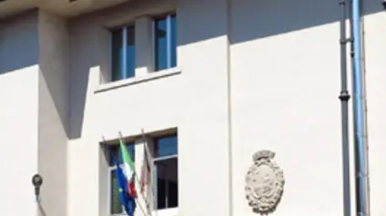 DeMarchi Montebelluna istituto magistrale Veronese palestra tetto in amianto