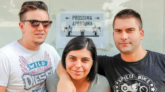 Borghesi Montebelluna Prossima apertura Bar Tandem; i tre soci Sartor Tommaso, Visintin Nicole e Bordignon Nicola.