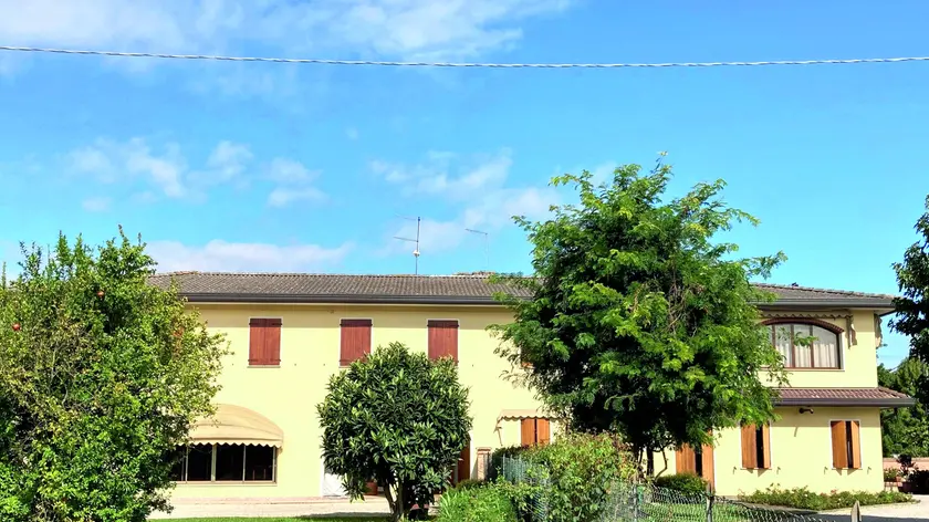 Al piano terra abitavano sia Nasato (porzione di sinistra) che Vincenza (porzione di destra)