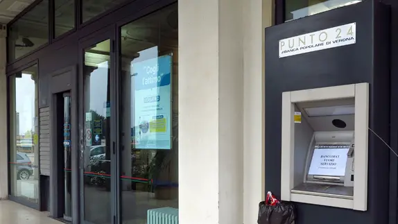 Borghesi Volpago esplosione bancomat banca popolare di verona