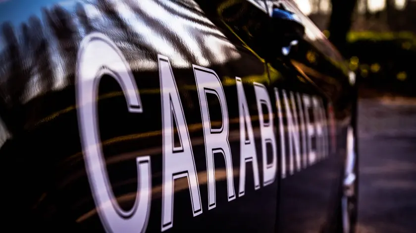 I carabinieri sono intervenuti a Castelfranco per dissuadere un uomo che minacciava di togliersi la vita