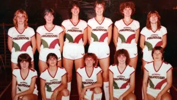 LE EROINE. Una formazione della Pagnossin laureatasi campione d’Italia nel 1981 dopo lo «spareggio» di Vicenza