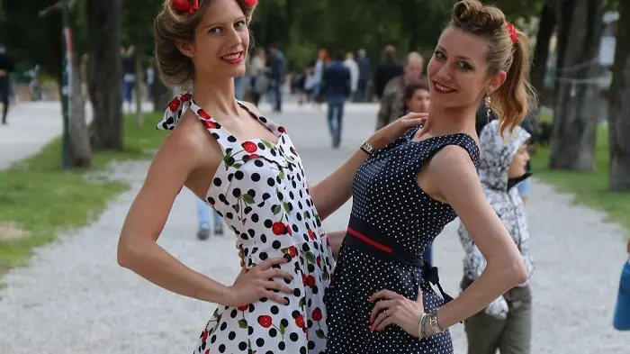 Due partecipanti agli Elvis Days (quest’anno “King in Town”) del 2016