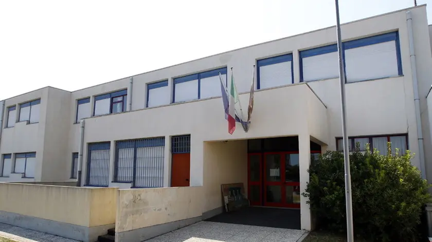 DeMarchi Giavera del Montello scuola media DeMarchi Giavera del Montello scuola media
