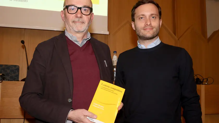 Gli autori Giancarlo Corò (università Ca’ Foscari) e Giulio Buciuni (Trinity College di Dublino)