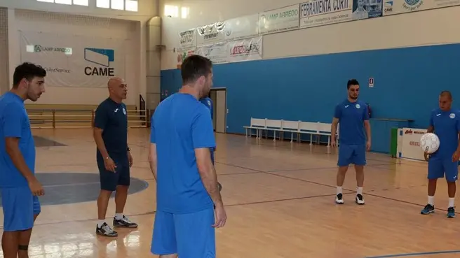 guerretta agenzia foto film dosson presentazione came calcio a 5